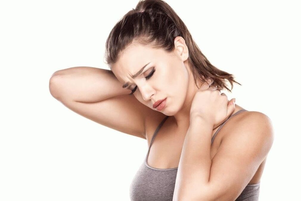 forte dolore nella zona del collo e della scapola con osteocondrosi cervicale